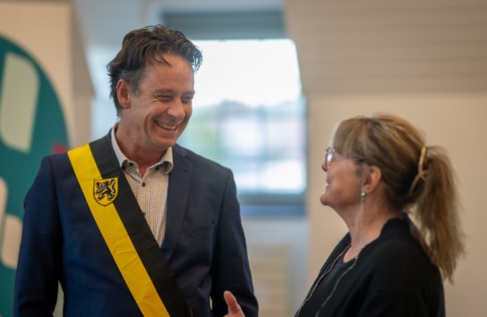  (vergroot foto)